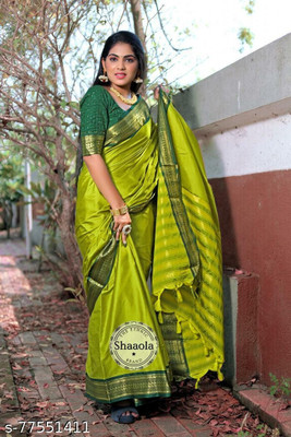 Shruti Bandhani Woven Banarasi Jacquard Saree(Light Green)