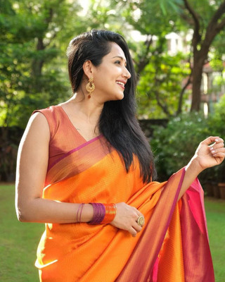 jmoverseas Self Design Kanjivaram Art Silk Saree(Yellow)