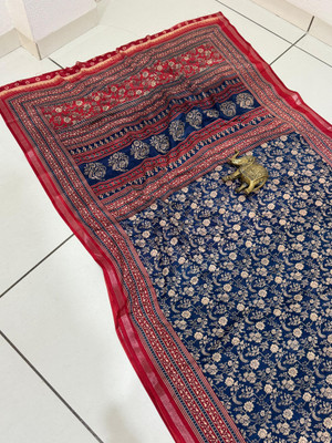 Saraswati Fab Printed Kalamkari Mulmul Saree(Dark Blue)