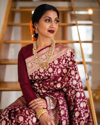 ZILVIRA Woven Kanjivaram Jacquard, Art Silk Saree(Maroon)