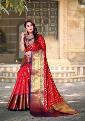 LAVYANSH CREATION Woven, Self Design Banarasi Silk Blend, Jacquard Saree(Red)