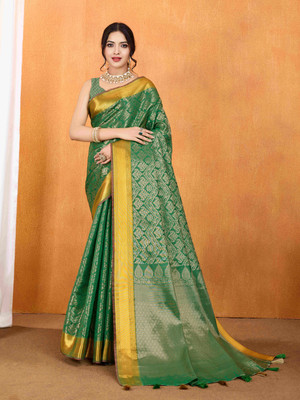 Tasrika Woven Banarasi Silk Blend Saree(Green)
