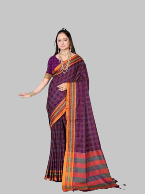 NEEL TEXTILES Self Design Bollywood Chiffon Saree(Maroon)