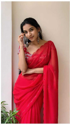 Bollytrend Solid/Plain Bollywood Georgette Saree(Black)