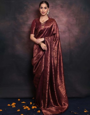 Samah Woven, Embellished Kanjivaram Silk Blend, Jacquard Saree(Maroon)