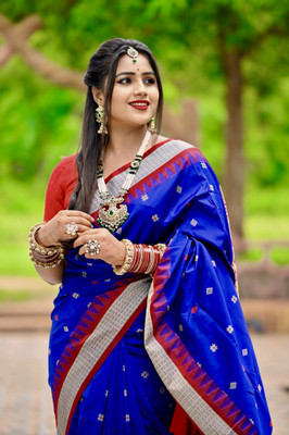 AJMERA FAISHON Temple Border Sambalpuri Cotton Blend Saree(Blue)