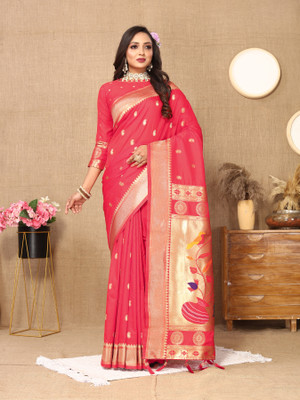 Yogik Creation Floral Print Paithani Silk Blend Saree(Pink)