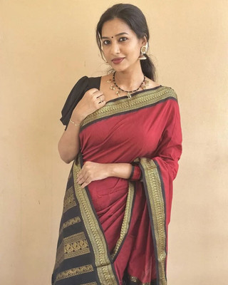 Unique Queens Woven Handloom Cotton Silk Saree(Red)