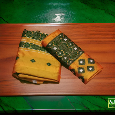 VM Selling Hub Self Design Mekhela Chador Silk Blend Saree(Yellow)