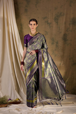 ShopGlobal Woven Banarasi Silk Blend Saree(Maroon)