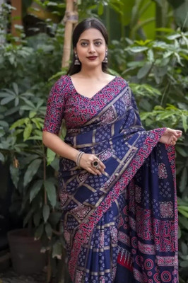 J6 Designers Printed Patola Silk Blend Saree(Blue)