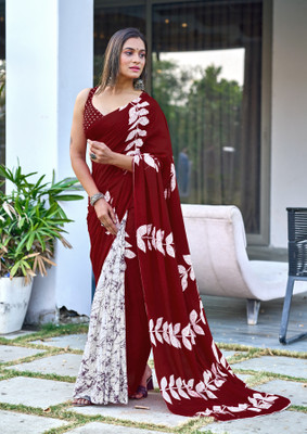 Rudra Printed Ikkat Mulmul Saree(Maroon, White)