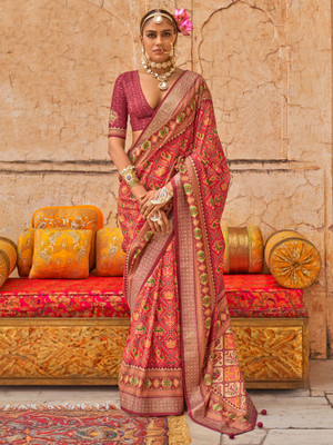 Sareemall Woven Patola Silk Blend Saree(Pink)