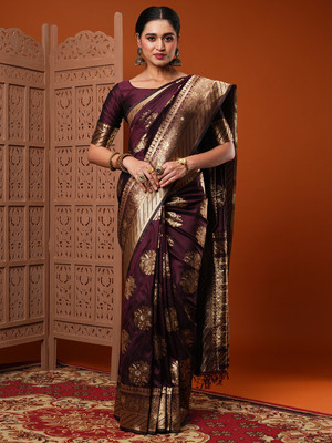 Tasrika Woven Banarasi Silk Blend Saree(Maroon)