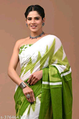 Divyam Printed Handloom Pure Cotton Saree(Green, White)