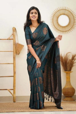 Pdfabrics Self Design Bollywood Jacquard Saree(Multicolor)