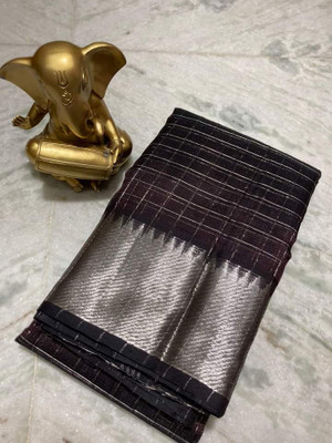 Zafreen Handloom Checkered, Woven Bhagalpuri Cotton Silk Saree(White)