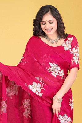 AVIRAT DESIGNER STUDIO Woven Kanjivaram Silk Blend Saree(Pink)