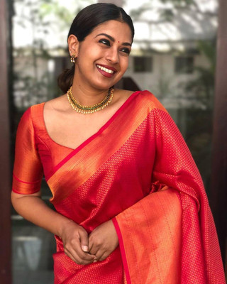 FAB WOVEN Printed Banarasi Silk Blend Saree(Red)