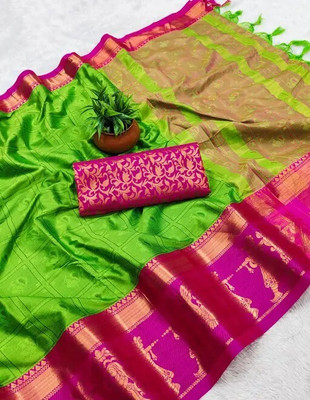 FashionPallavi Woven Dharmavaram Cotton Silk, Jacquard Saree(Light Green, Pink)