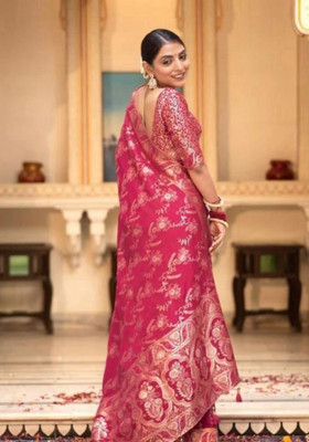 parthfabric Woven, Self Design, Embellished Banarasi Art Silk, Jacquard Saree(Pink, Beige)