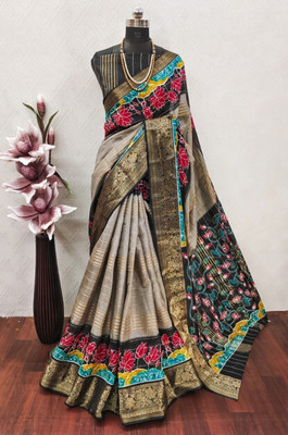 Sitanjali Printed Bollywood Silk Blend Saree(Multicolor)