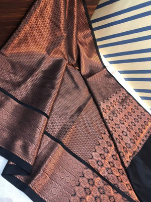 MM VENTURE Self Design Kanjivaram Pure Silk Saree(Black)