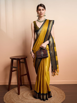 HouseOfCommon Woven, Self Design, Embellished Banarasi Cotton Silk, Jacquard Saree(Mustard, Black, Gold)