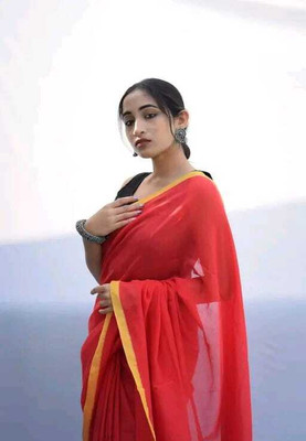 Puspa Fashion Self Design Handloom Cotton Blend Saree(Red)