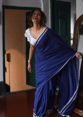GhoshEthnic Self Design Daily Wear Handloom Cotton Blend Saree(Blue)