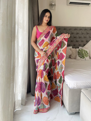 sareya veela Printed Bandhani Georgette Saree(Multicolor)
