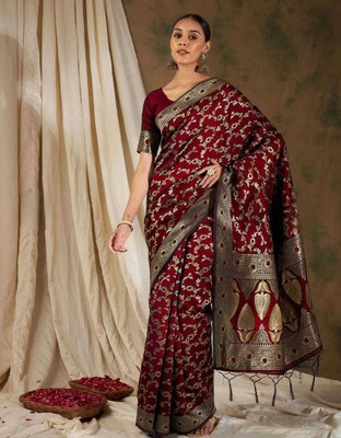 Om Creation Self Design Banarasi Polyester Saree(Maroon)