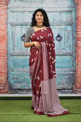 SAMAYARA FASHION Digital Print Bollywood Cotton Blend Saree(Maroon)