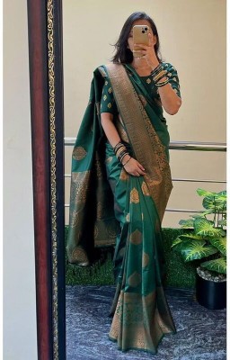 Aayna Store Striped Banarasi Jacquard Saree(Dark Green)