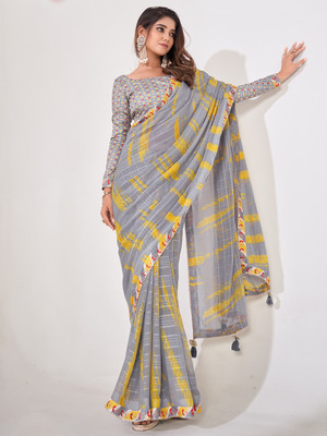 Tasrika Embellished Bollywood Georgette Saree(Grey)
