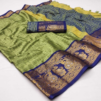 SHWENILA Printed, Temple Border, Woven Banarasi Cotton Silk Saree(Green)