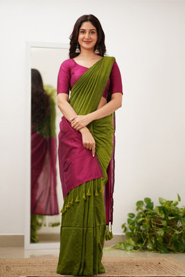 JHIILU Solid/Plain Handloom Cotton Blend Saree(Light Green)
