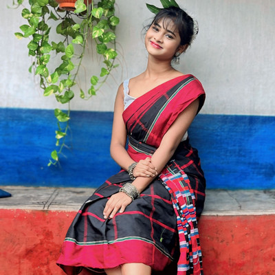 Prithvi Printed Handloom Pure Cotton Saree(Black)