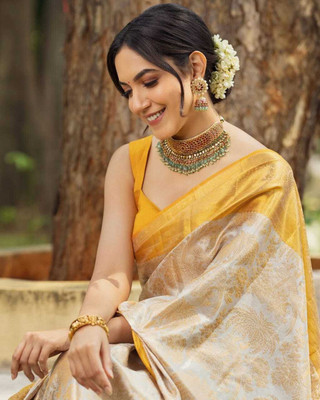 KM CREATION Self Design Banarasi Art Silk Saree(White)
