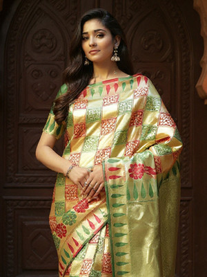 Sareemall Woven Banarasi Silk Blend Saree(Green)