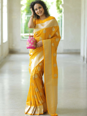 YASHIKA Printed Kanjivaram Silk Blend Saree(Yellow)