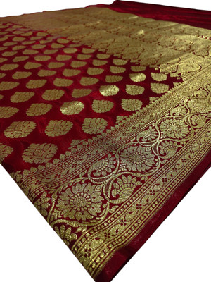 Ayatsilk Woven Banarasi Handloom Silk Blend Saree(Maroon)