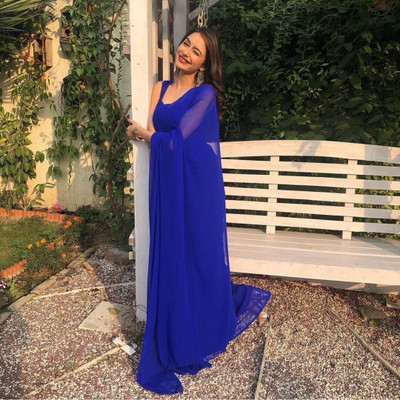 V And V Shop Solid/Plain Daily Wear Georgette Saree(Blue)