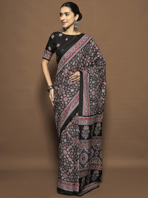 Divastri Digital Print Hand Batik Silk Blend Saree(Black)
