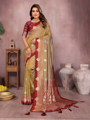Tasrika Floral Print Kalamkari Pure Silk Saree(Multicolor)