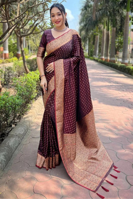 AVANTIKA FASHION Woven Kanjivaram Pure Silk, Art Silk Saree(Maroon)