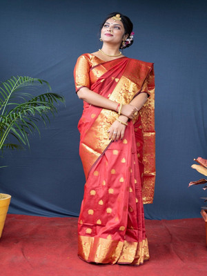 GajGajra Woven Kanjivaram Silk Blend Saree(Red)