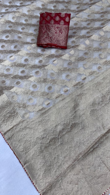 MSC TRENDLINE SAREES Self Design, Striped, Woven Banarasi Jacquard, Organza Saree(White, Red)