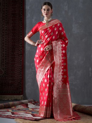 Divastri Woven Kanjivaram Silk Blend Saree(Red)