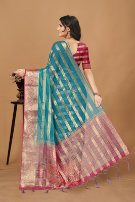 Aarunika MT Solid/Plain Bollywood Organza Saree(Green)